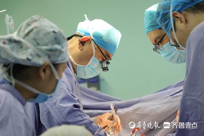 5小时生死竞速！康复大学青岛中心医院为患者消除“生命的雷暴”